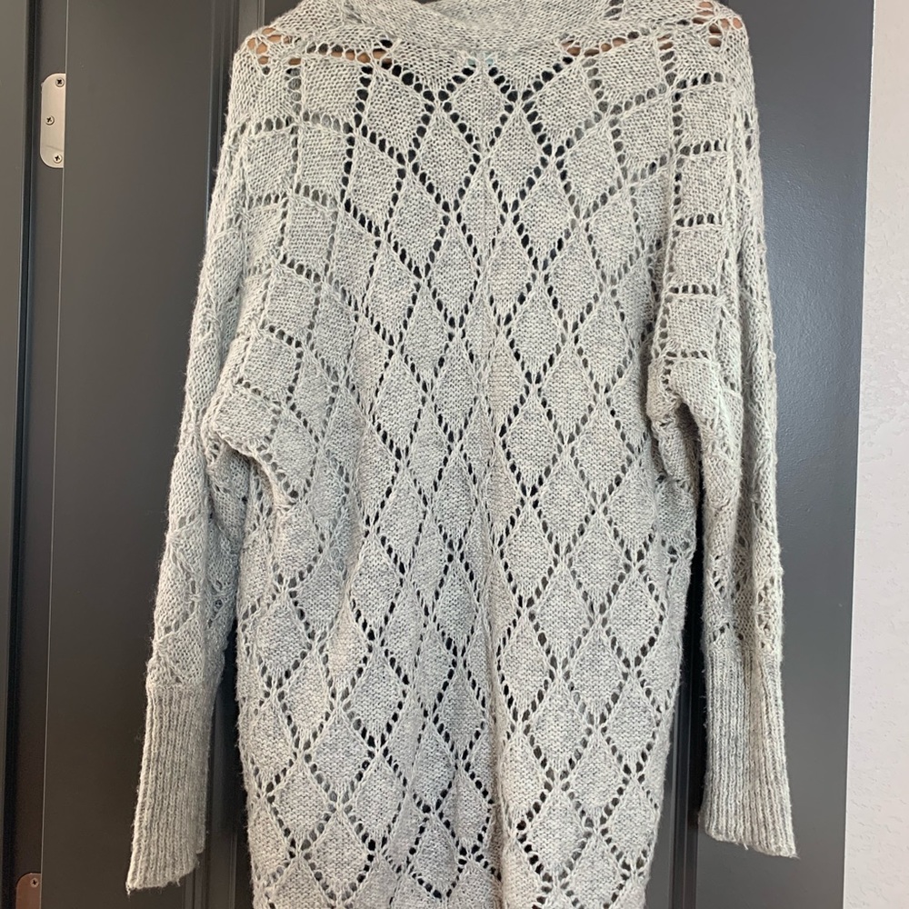 Cardigan - Picture 3 of 4